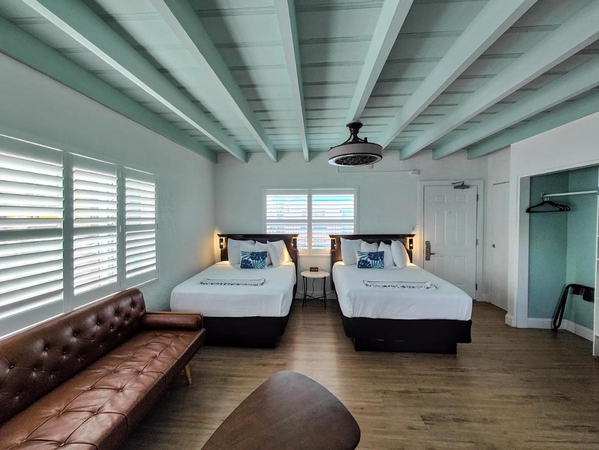 Tahitian Beach Resort Treasure Island Exterior foto