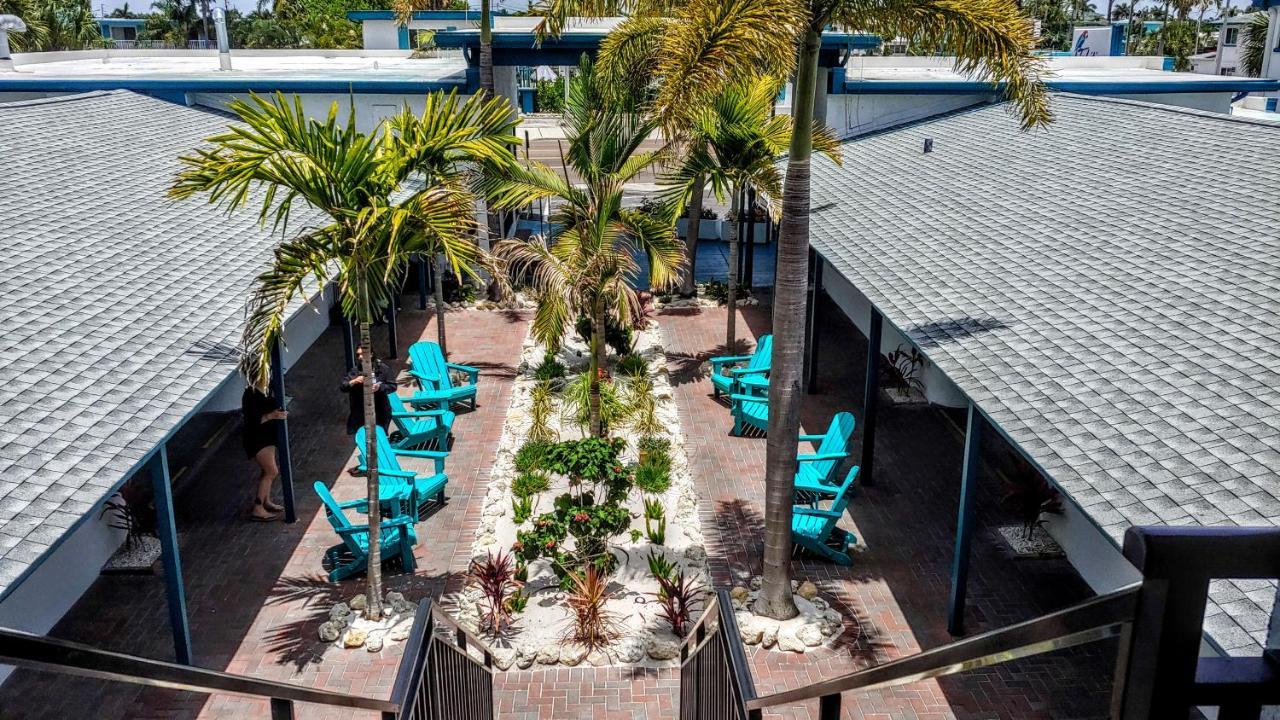 Tahitian Beach Resort Treasure Island Exterior foto